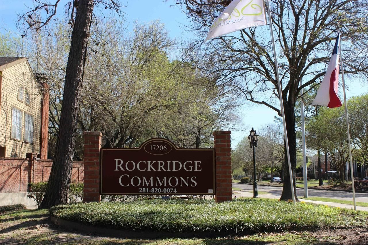 Rockridge Commons