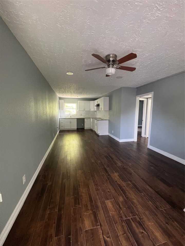 5911 Grace Ln, Houston, TX 77021, USA