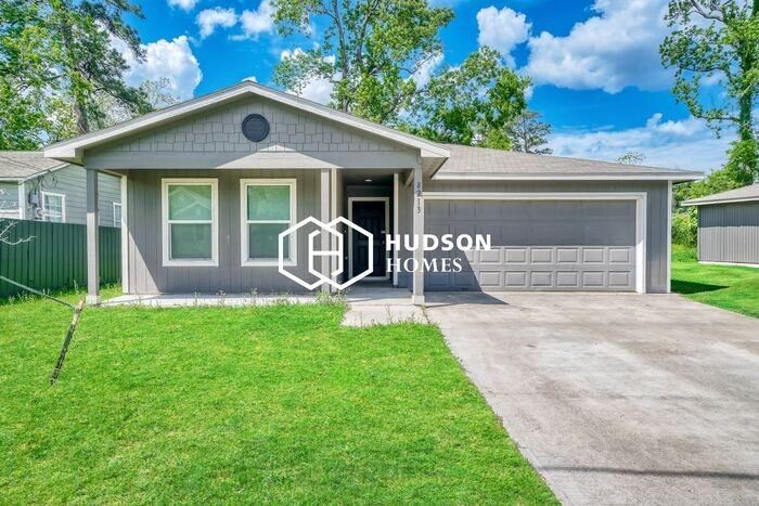 8213 Linda Vista Rd, Houston, TX 77028, USA