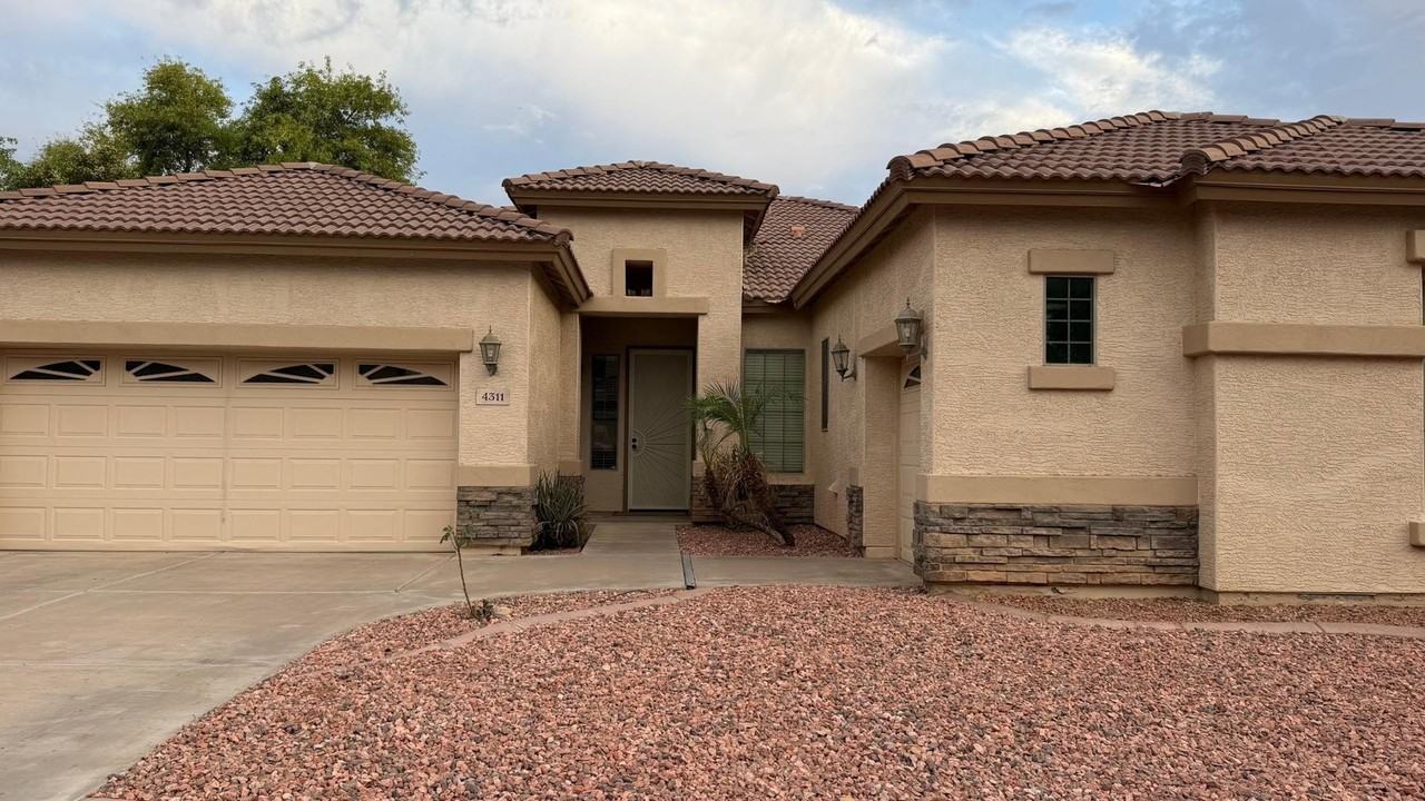 4311 W Hopi Trl, Phoenix, AZ 85339, USA
