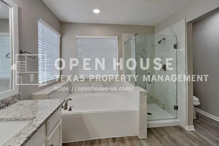 17902 Western Pass Ln, Houston, TX 77095, USA