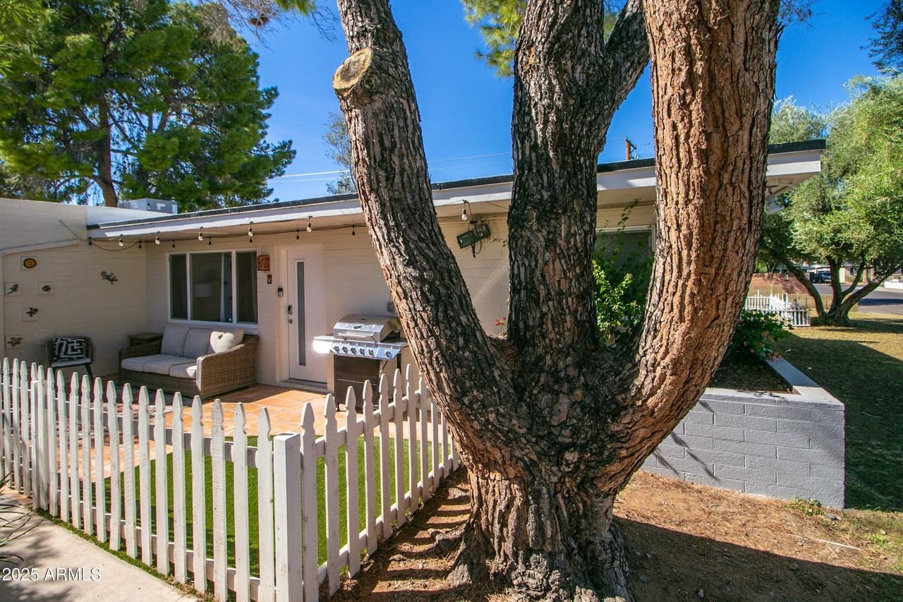 3511 E Montecito Ave, Phoenix, AZ 85018, USA