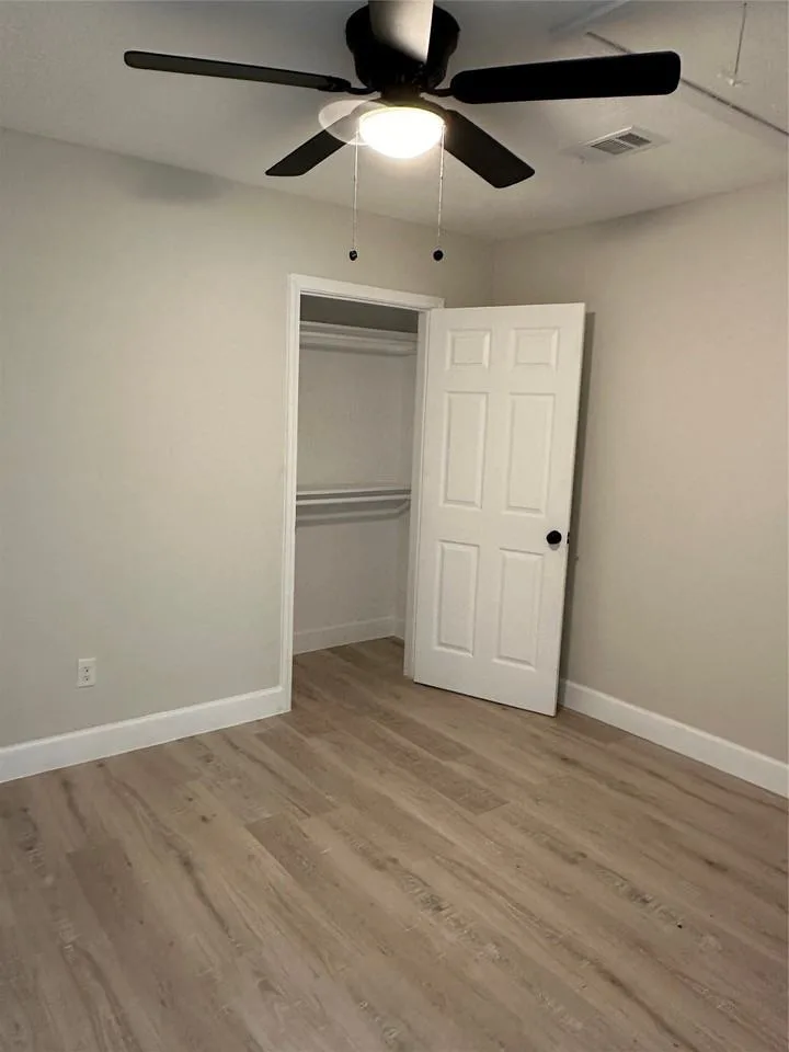 820 Bennington St, Houston, TX 77022, USA