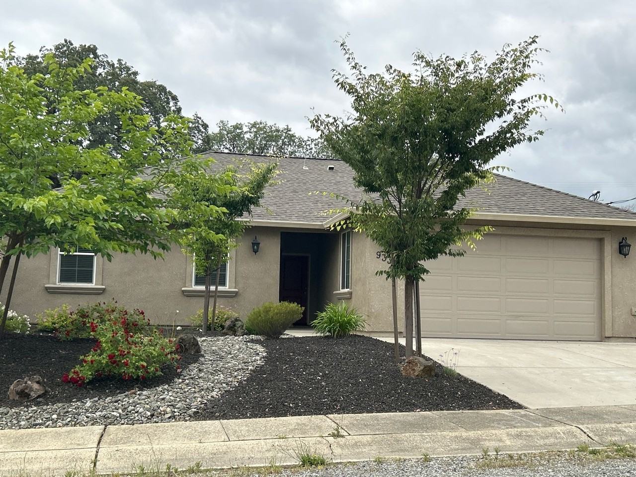 933 July Way, Redding, CA 96003, USA