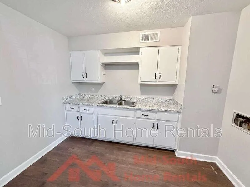 452 Delta Rd, Memphis, TN 38109, USA