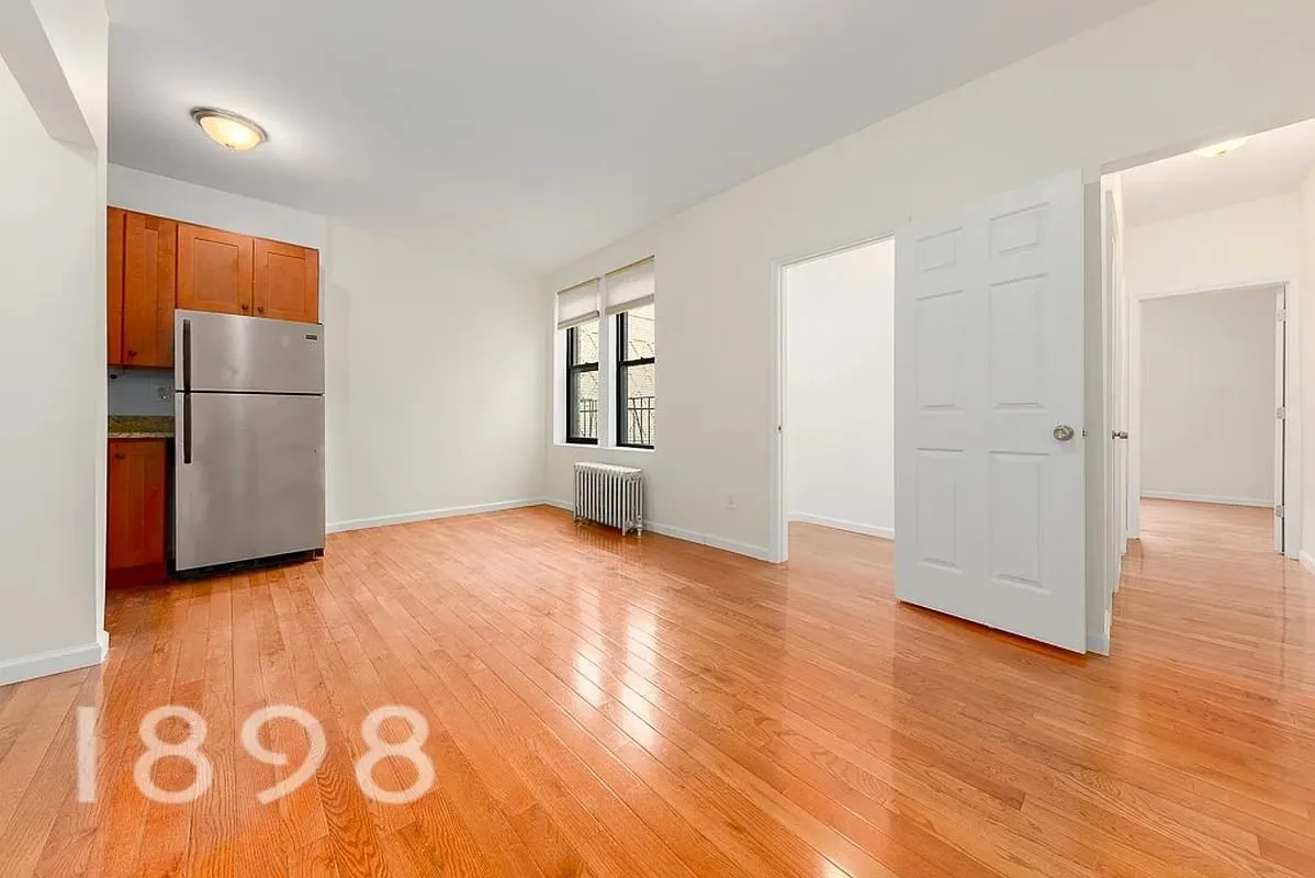 41-41 44th Street, Sunnyside, NY 11104, USA