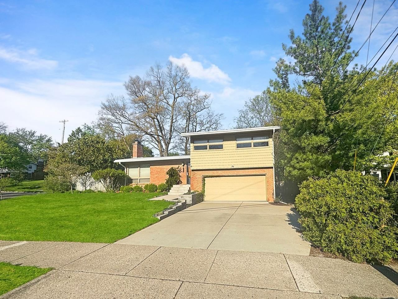 1353 Pinecrest Ave Se, Grand Rapids, MI 49506, USA