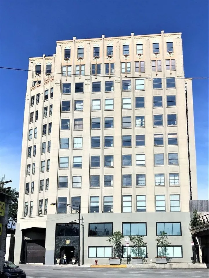 1550 S Blue Island Ave, Chicago, IL 60608, USA