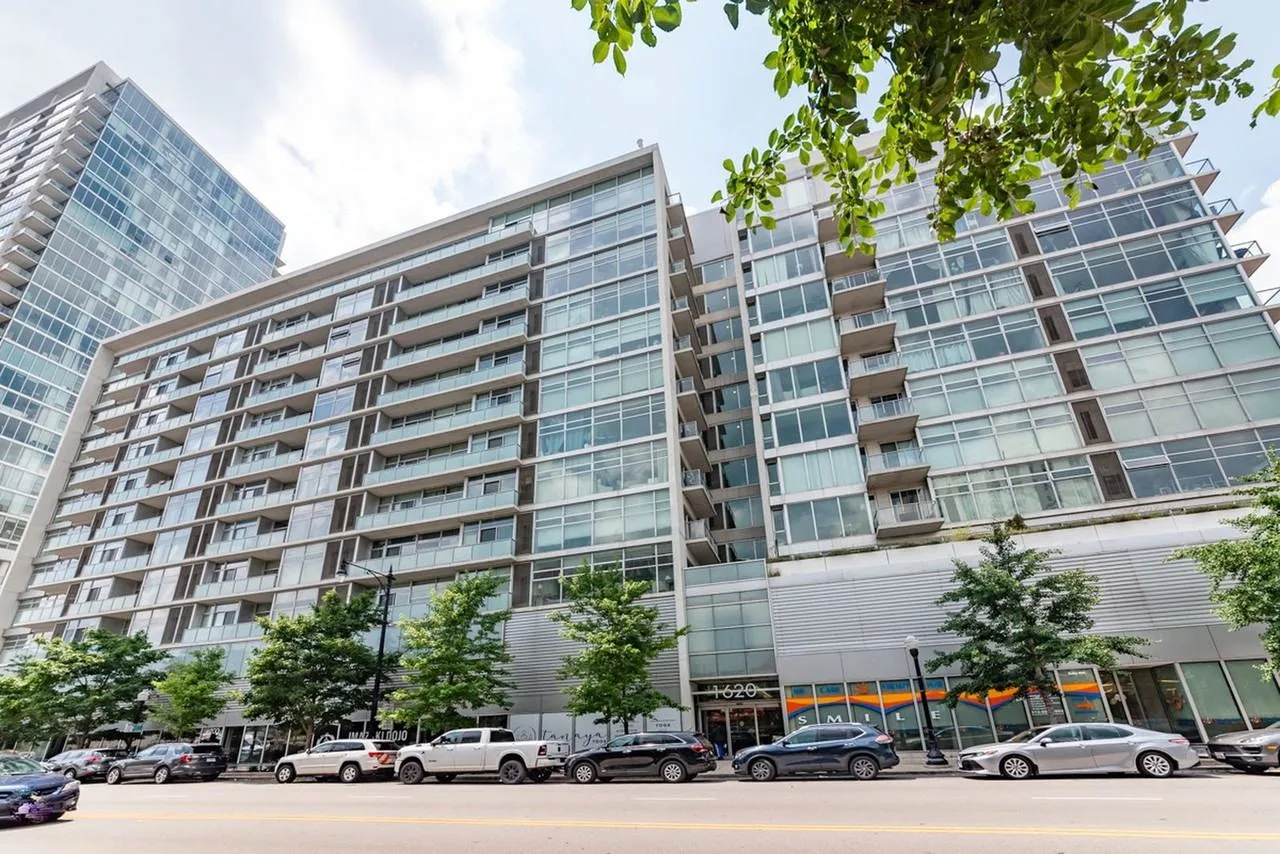 1620 S Michigan Ave, Chicago, IL 60616, USA