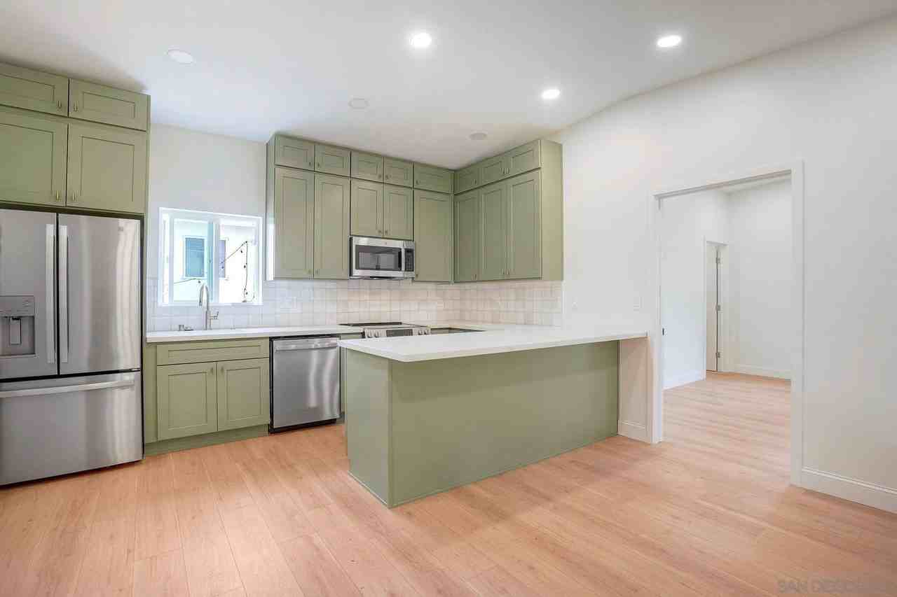 6942 Eberhart St, San Diego, CA 92115, USA