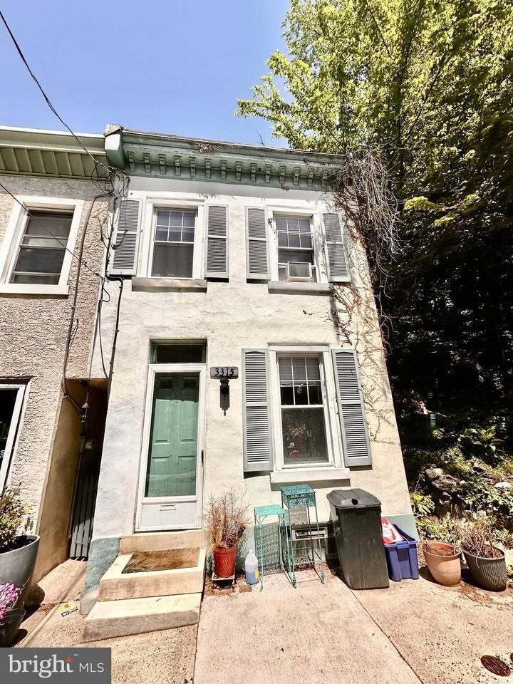 3315 Arnold St, Philadelphia, PA 19129, USA