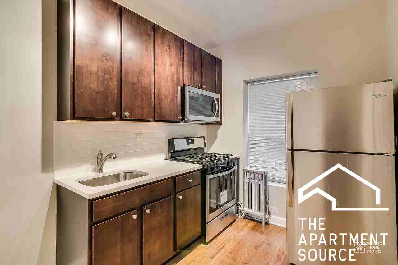 840 E 53rd St, Chicago, IL 60615, USA