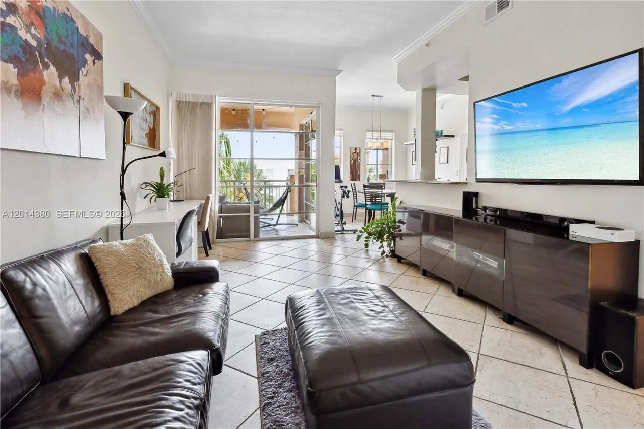 100 Meridian Ave, Miami Beach, FL 33139, USA