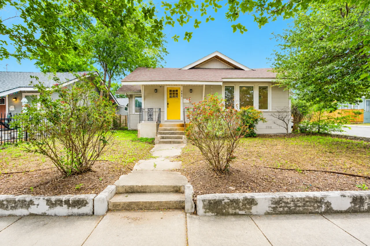 502 E Courtland Pl, San Antonio, TX 78212, USA