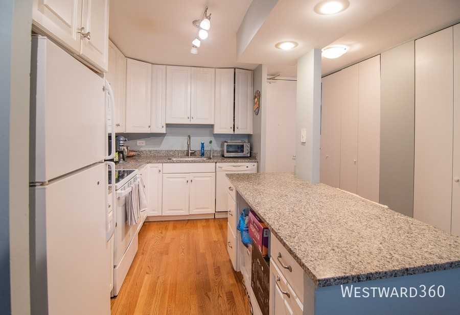 2020 N Lincoln Park W, Chicago, IL 60614, USA