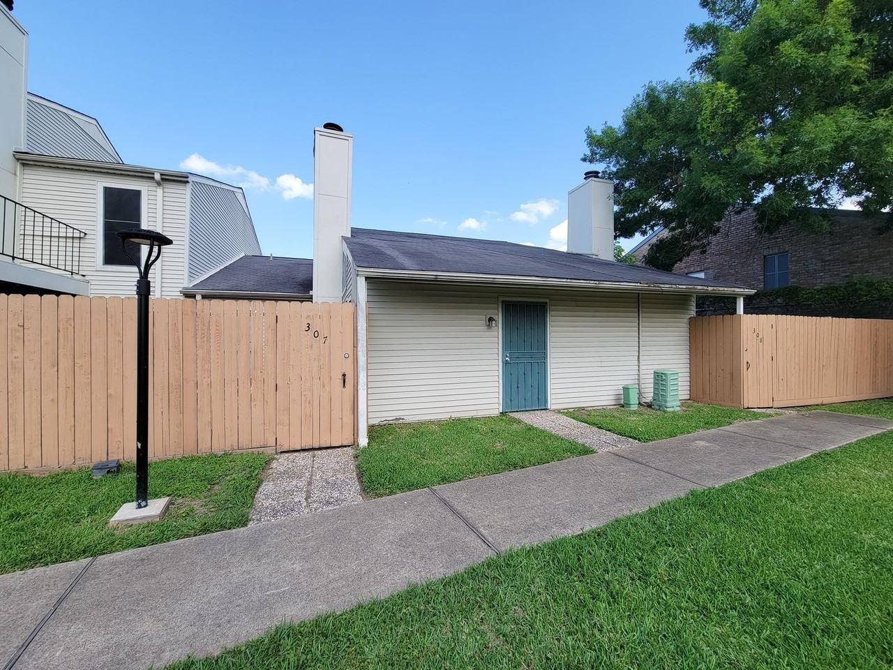 6401 Deihl Rd, Houston, TX 77092, USA