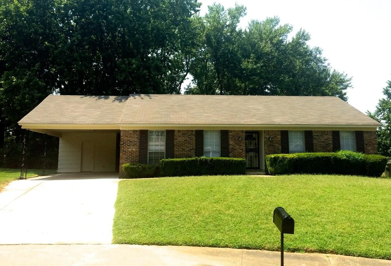 3729 Village Oak Cove, Memphis, TN 38118, USA