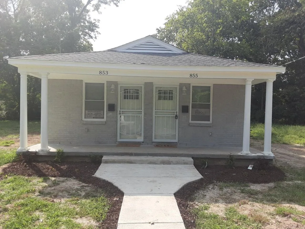 853 Annie Street