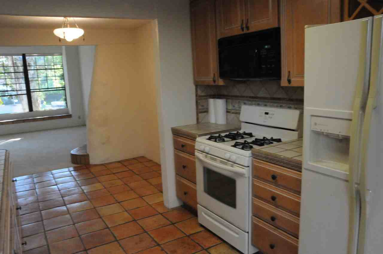 1938 North Jameson Lane, Santa Barbara, CA 93108, USA