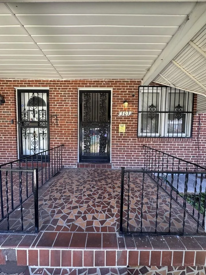 303 Allendale St, Baltimore, MD 21229, USA