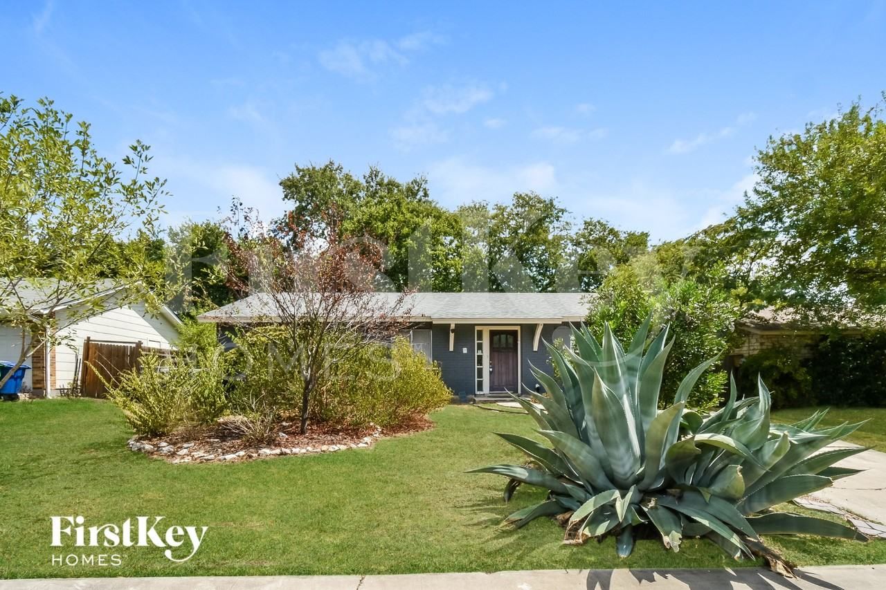 11822 El Sendero St, San Antonio, TX 78233, USA