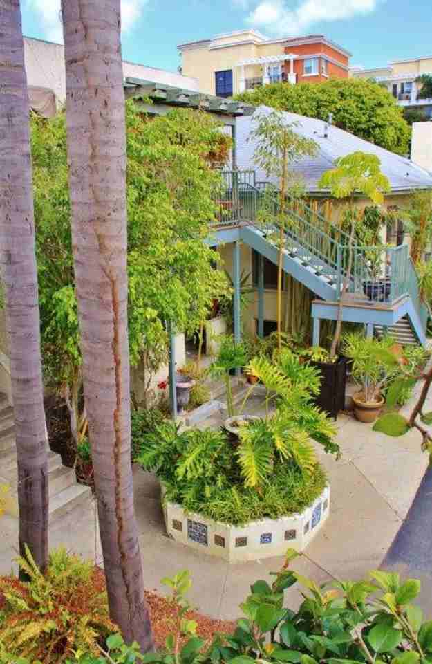Fourth Avenue Apartments