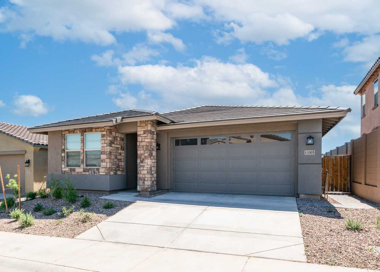 13303 W Eagle Feather Rd, Peoria, AZ 85383, USA