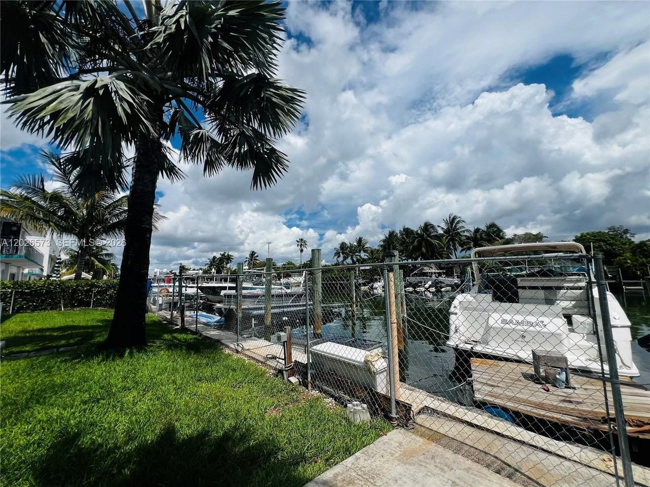 2033 Calais Drive, Miami Beach, FL 33141, USA