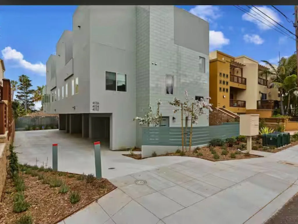 4034 Riviera Dr, San Diego, CA 92109, USA