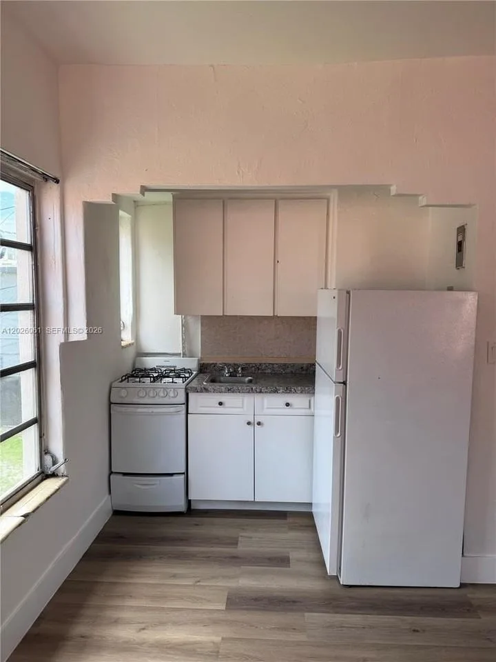 825 Alton Road, Miami Beach, FL 33139, USA