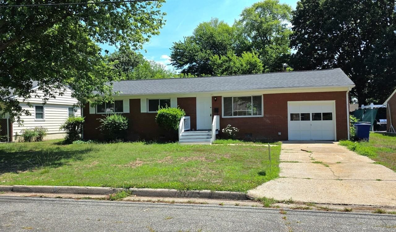 87 Kendall Dr, Newport News, VA 23601, USA