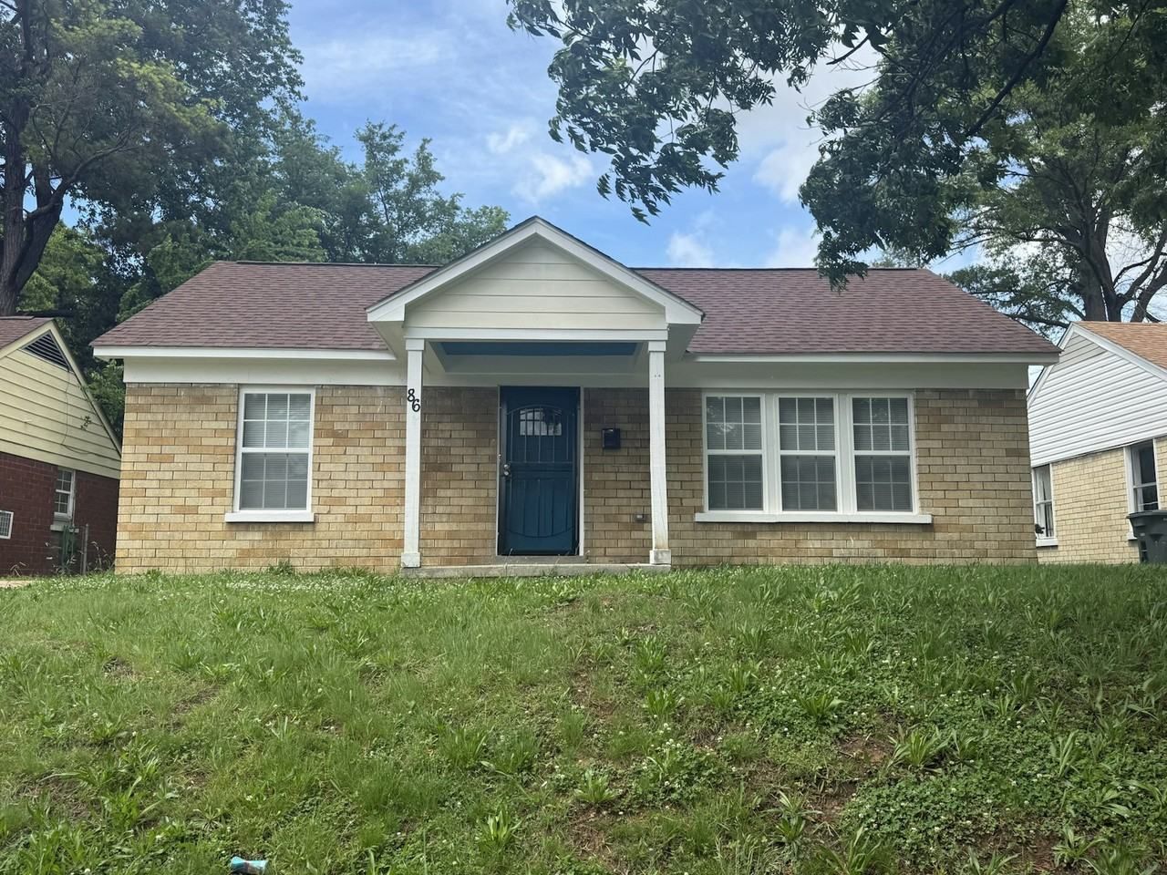 86 West Dempster Avenue