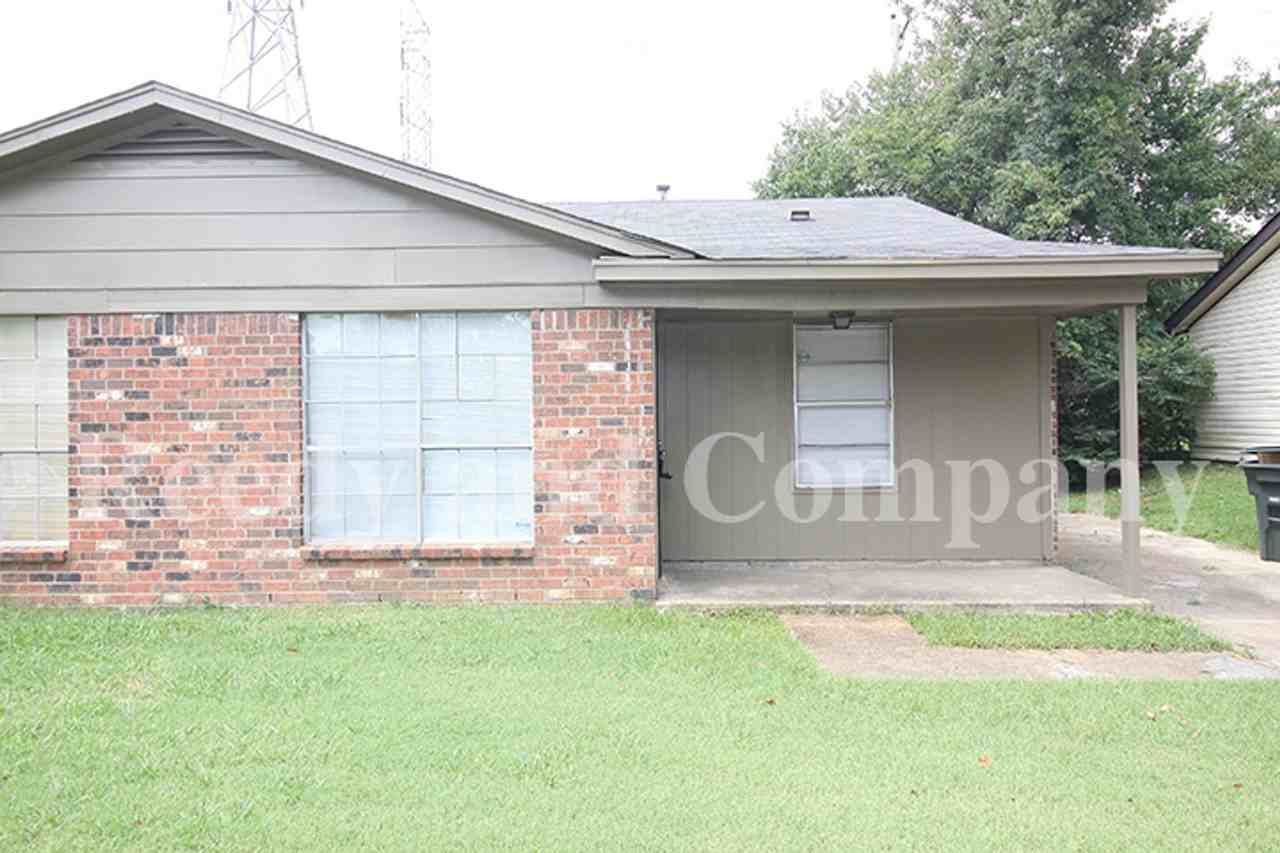 3385 Barbwood Dr, Memphis, TN 38118, USA