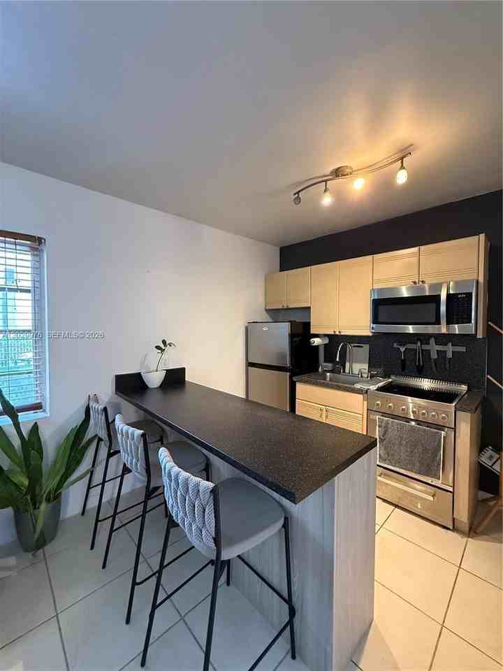 601 North Michigan Avenue, Miami Beach, FL 33139, USA