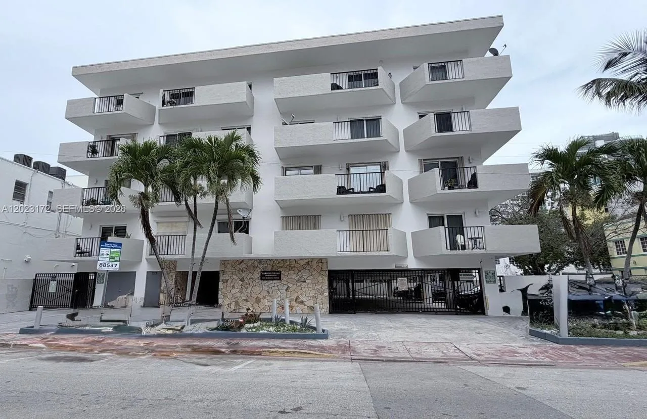 6965 Harding Avenue, Miami Beach, FL 33141, USA