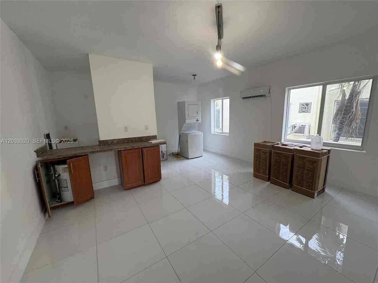 7920 Harding Ave, Miami Beach, FL 33141, USA
