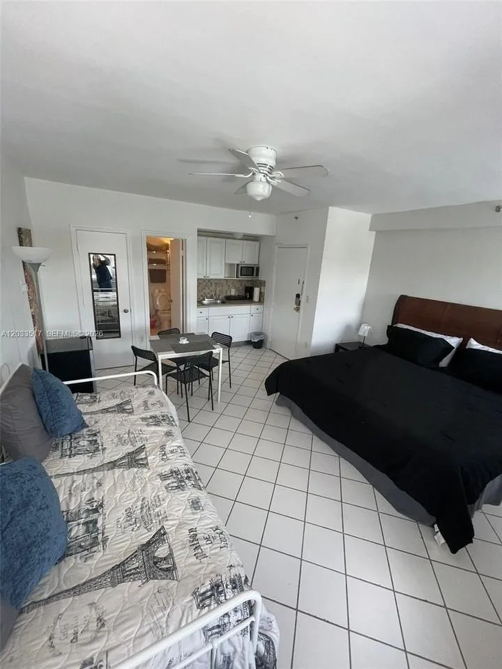 3801 Indian Creek Dr, Miami Beach, FL 33140, USA