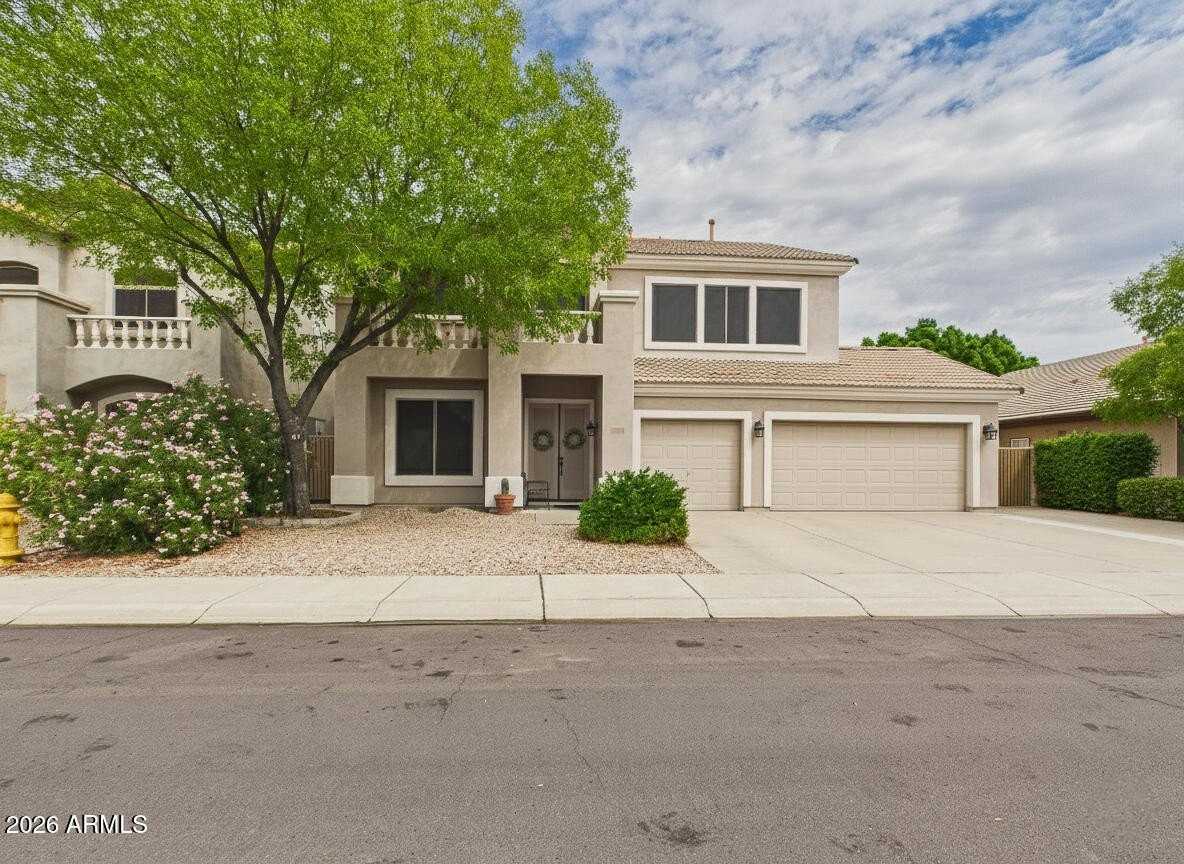 8034 W Clara Ln, Peoria, AZ 85382, USA
