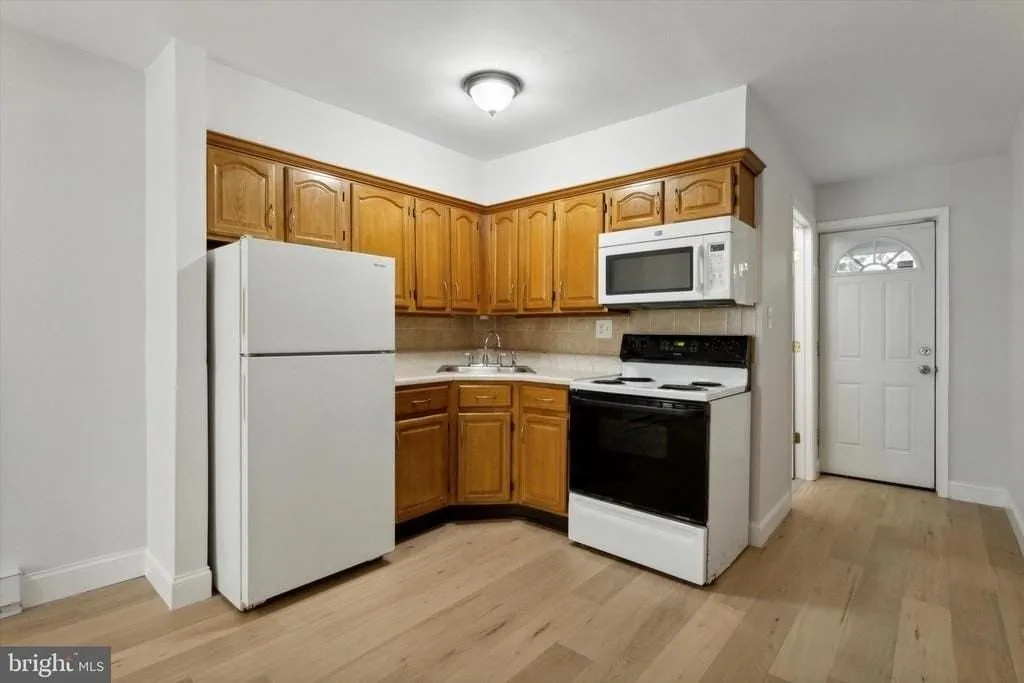2143 E Albert St, Philadelphia, PA 19125, USA