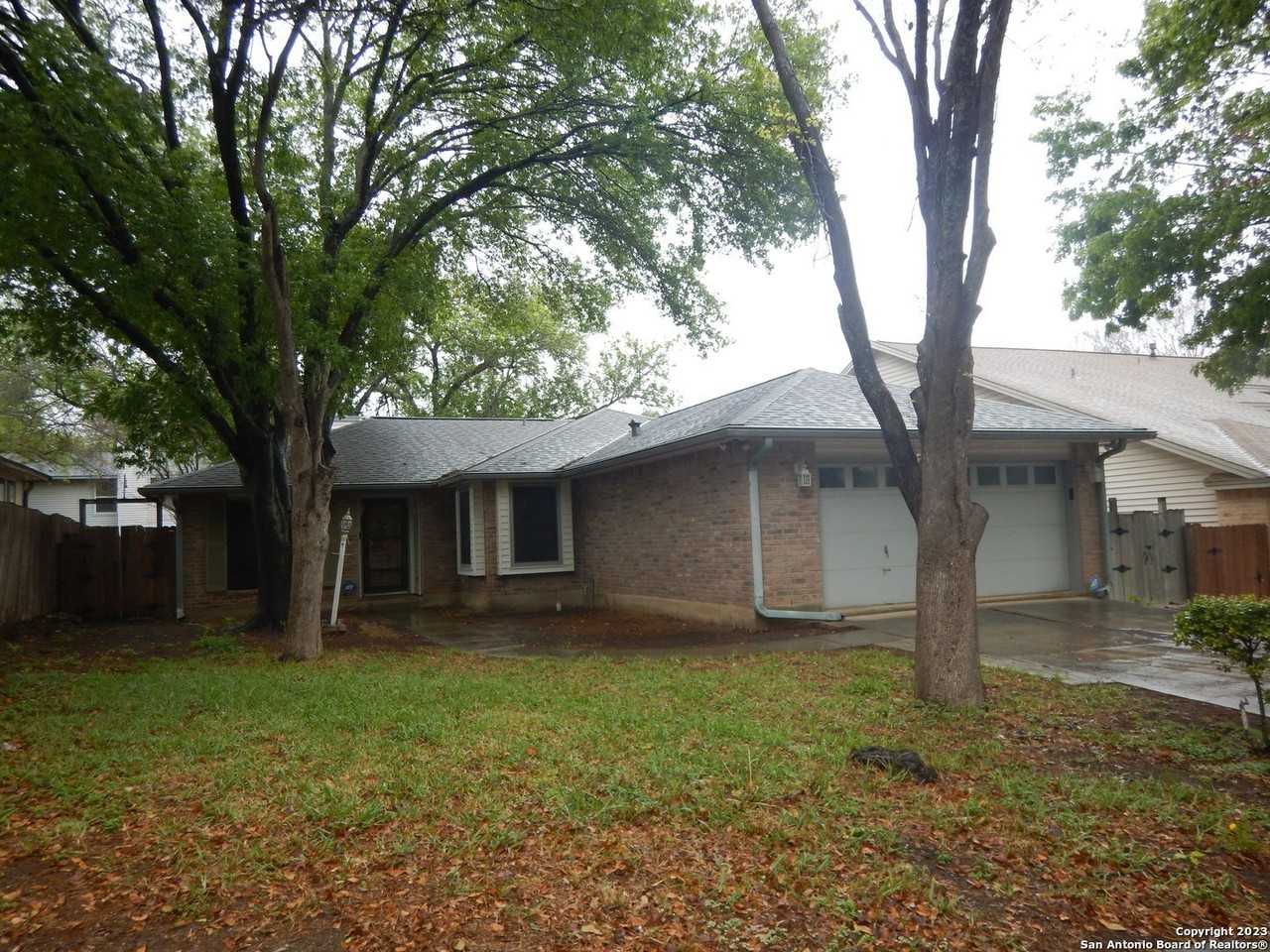 5906 Spring Xing, San Antonio, TX 78247, USA
