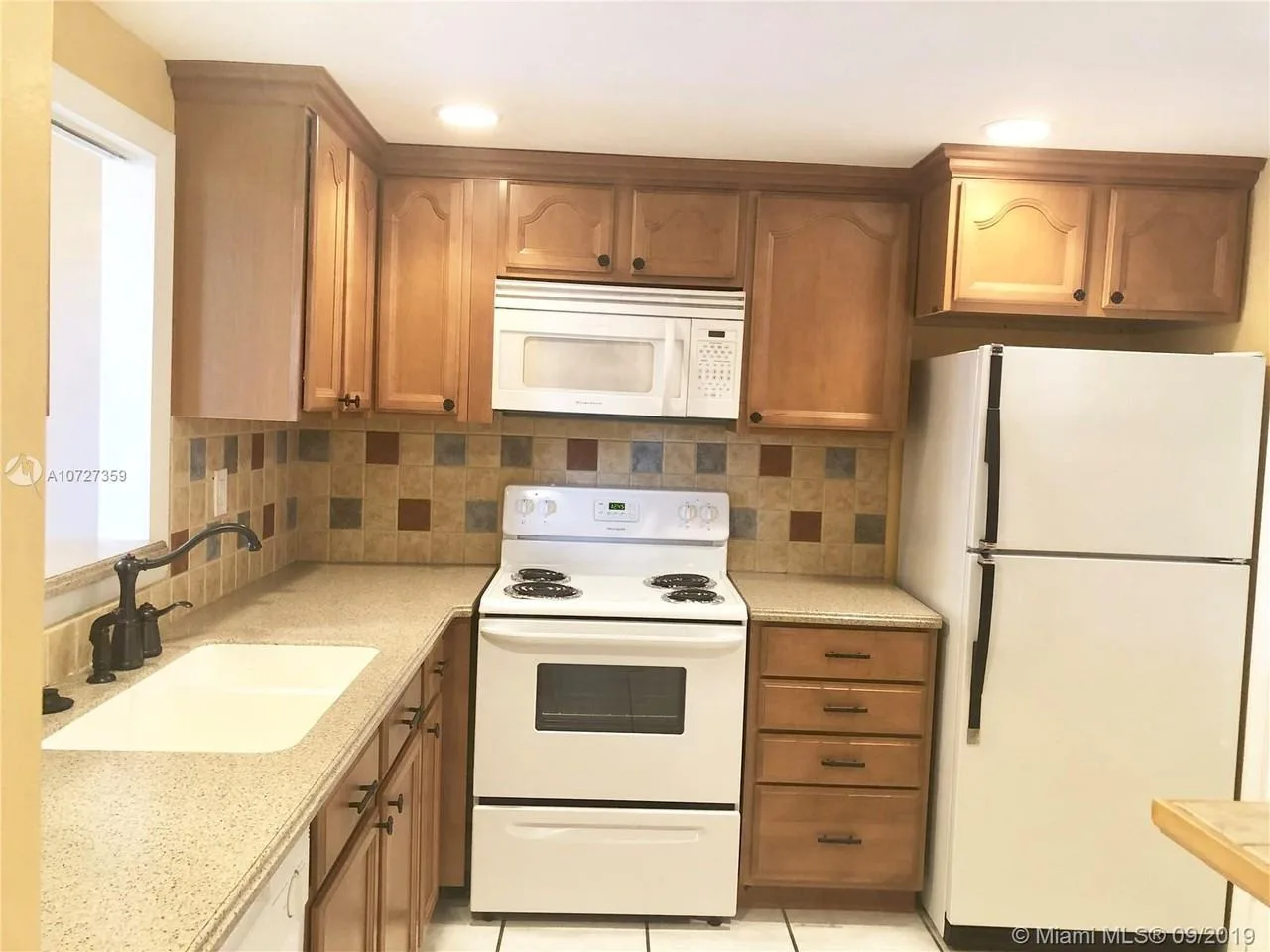403 Nw 68th Ave, Plantation, FL 33317, USA