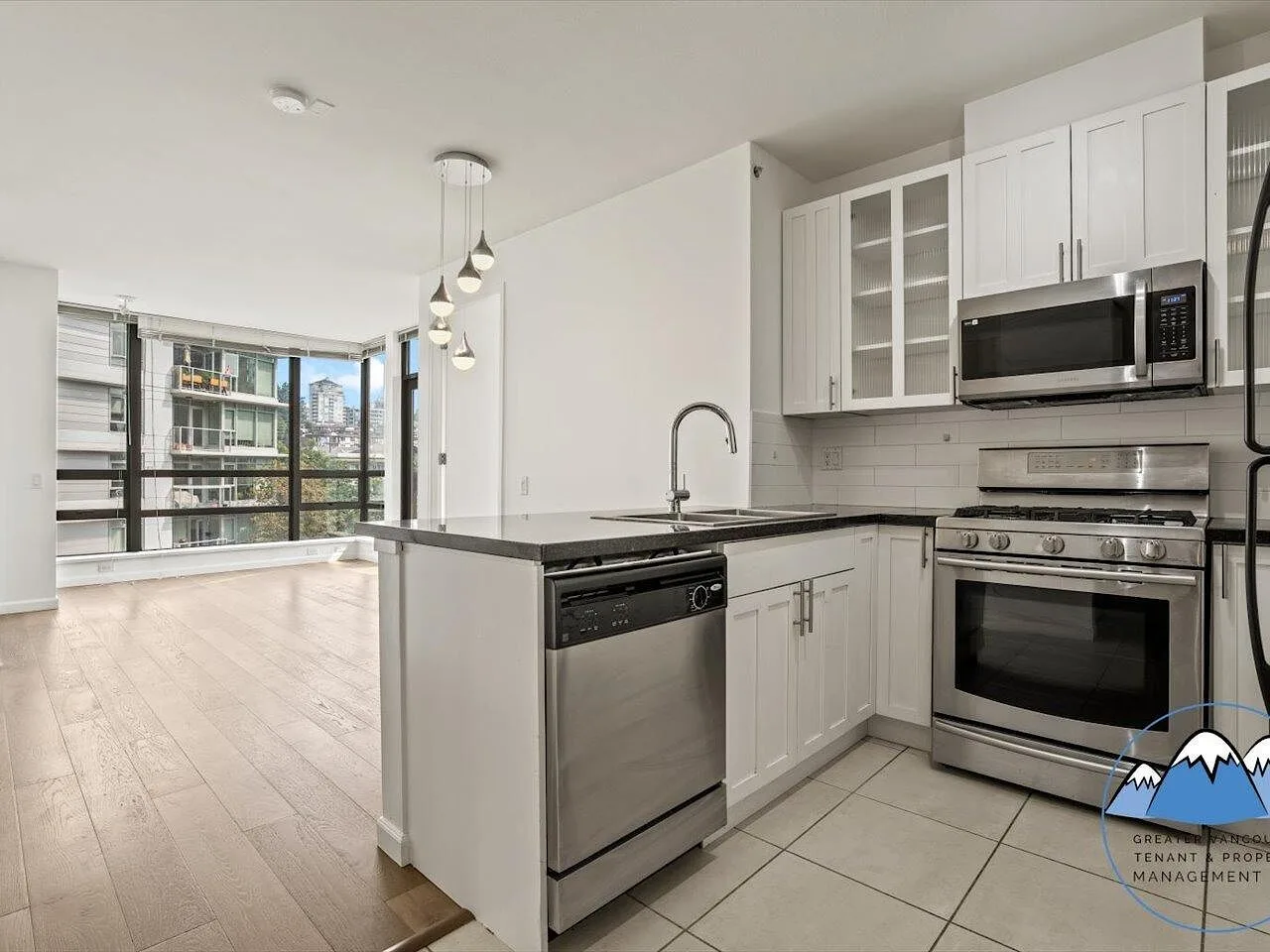 170 1st Street W, North Vancouver