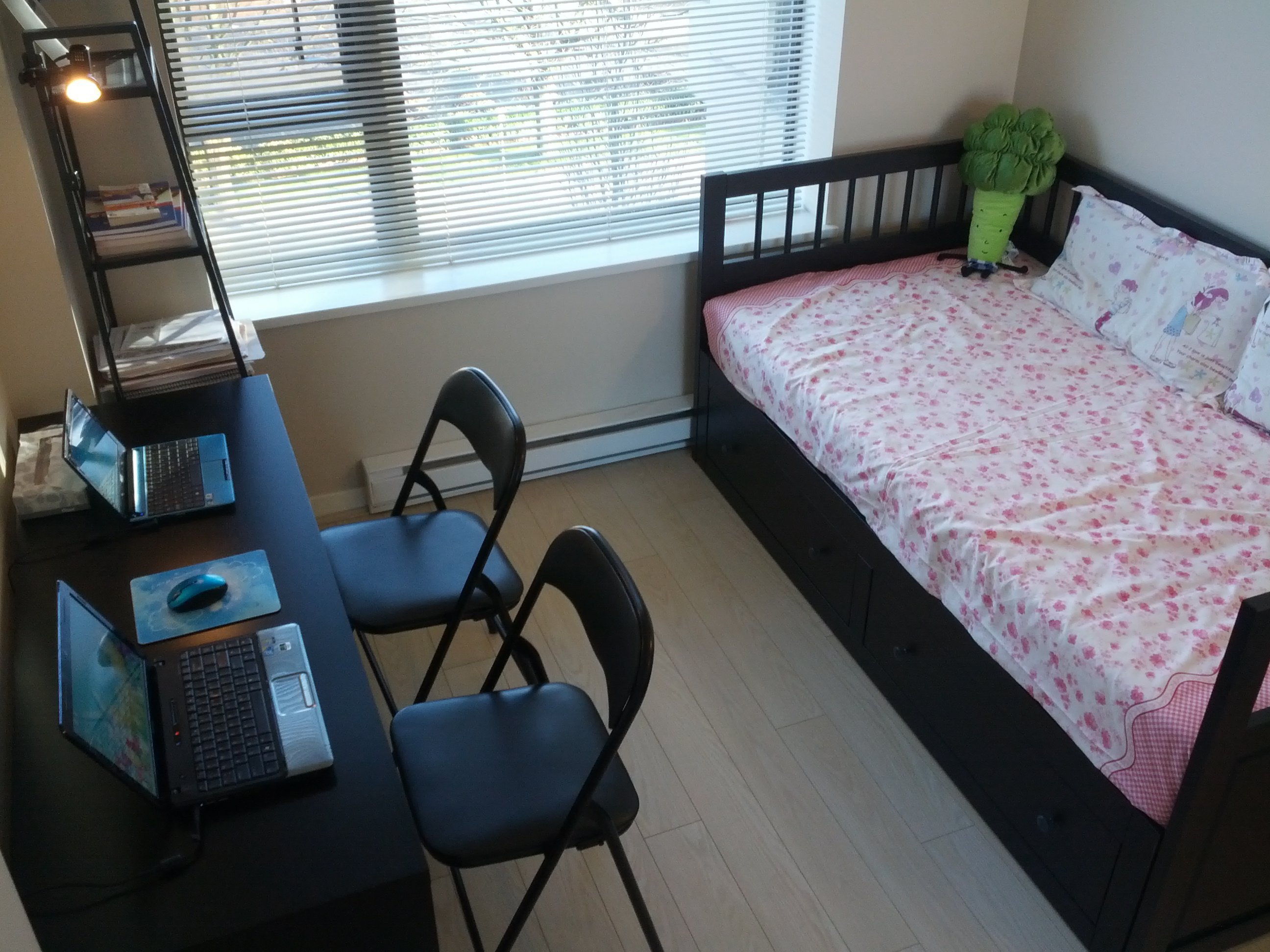 4250 Dawson Street, Burnaby, BC - Condo for rent