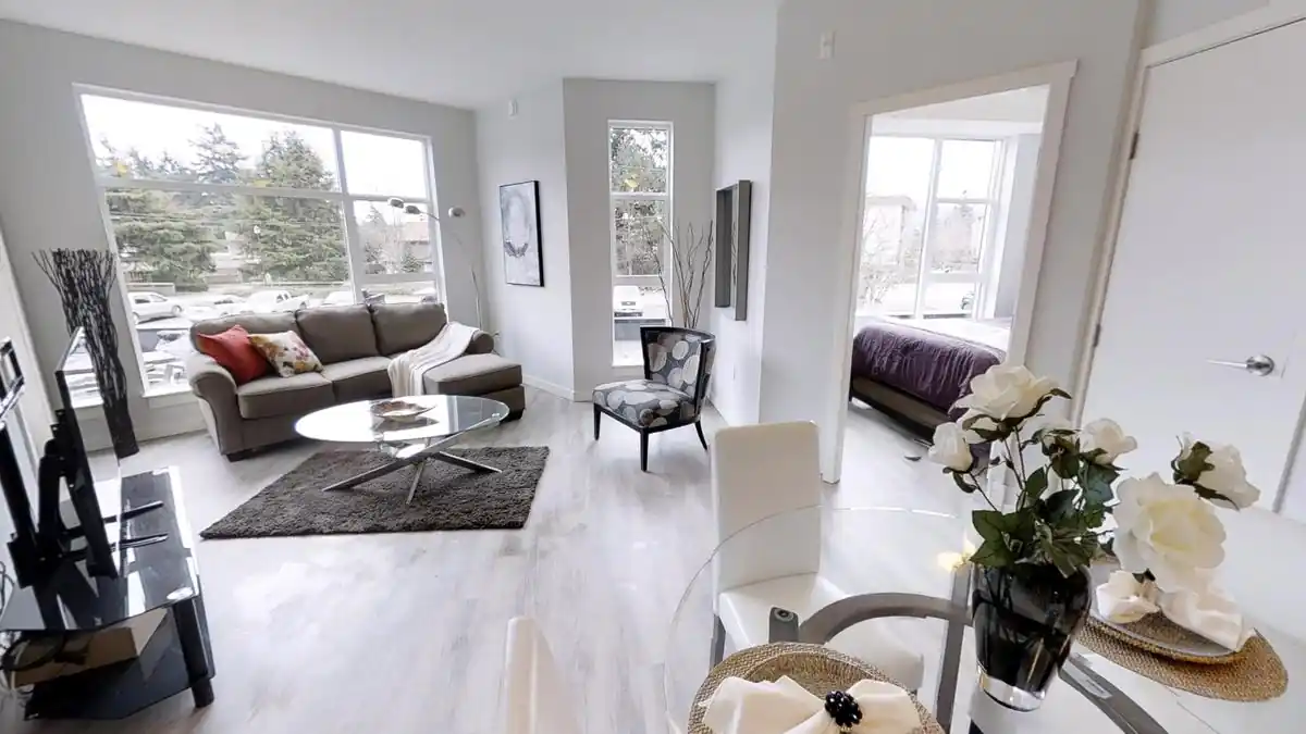Railside House Apartments