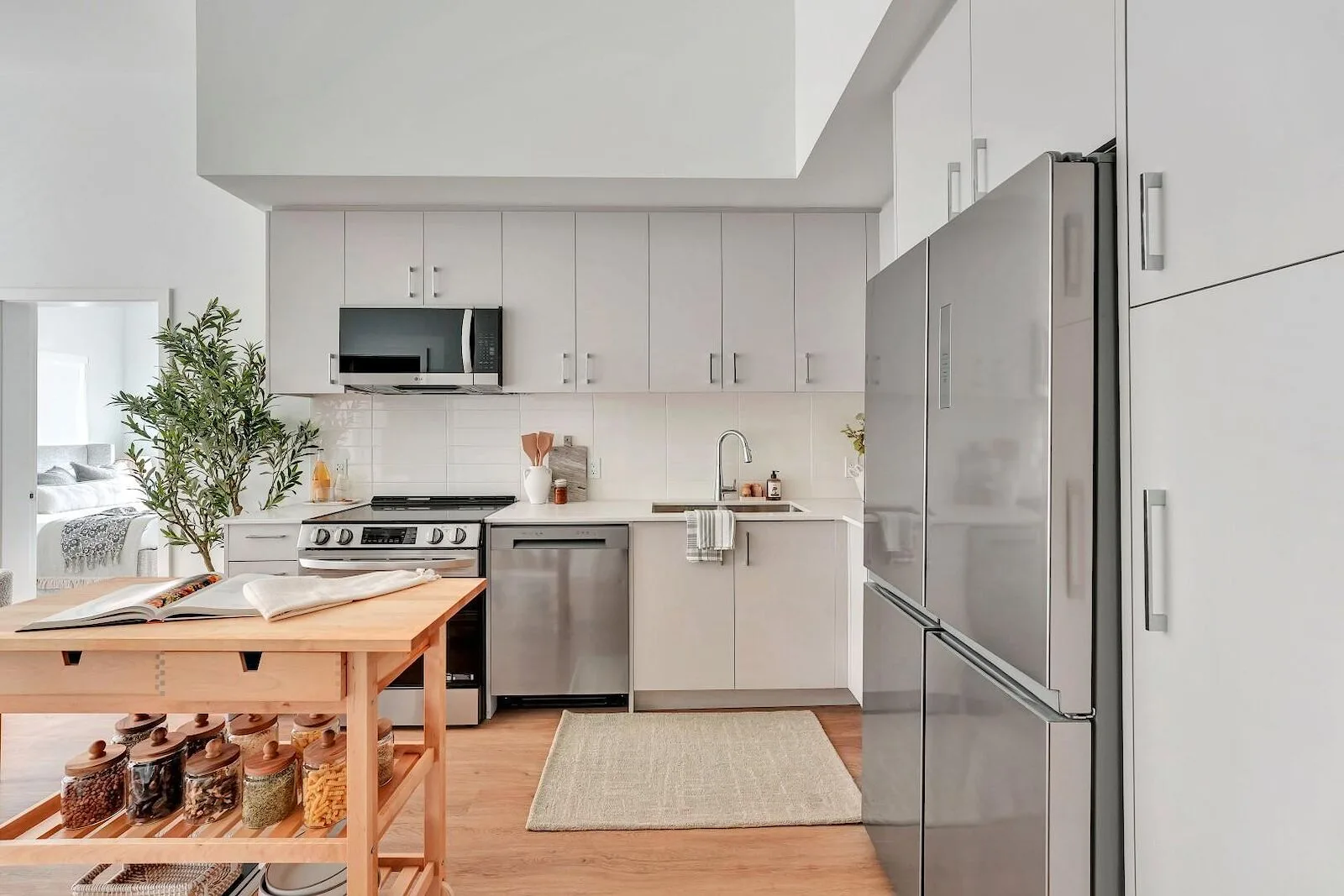 Brand New Studio, 1, & 2 Bed with Den Rentals in Langford