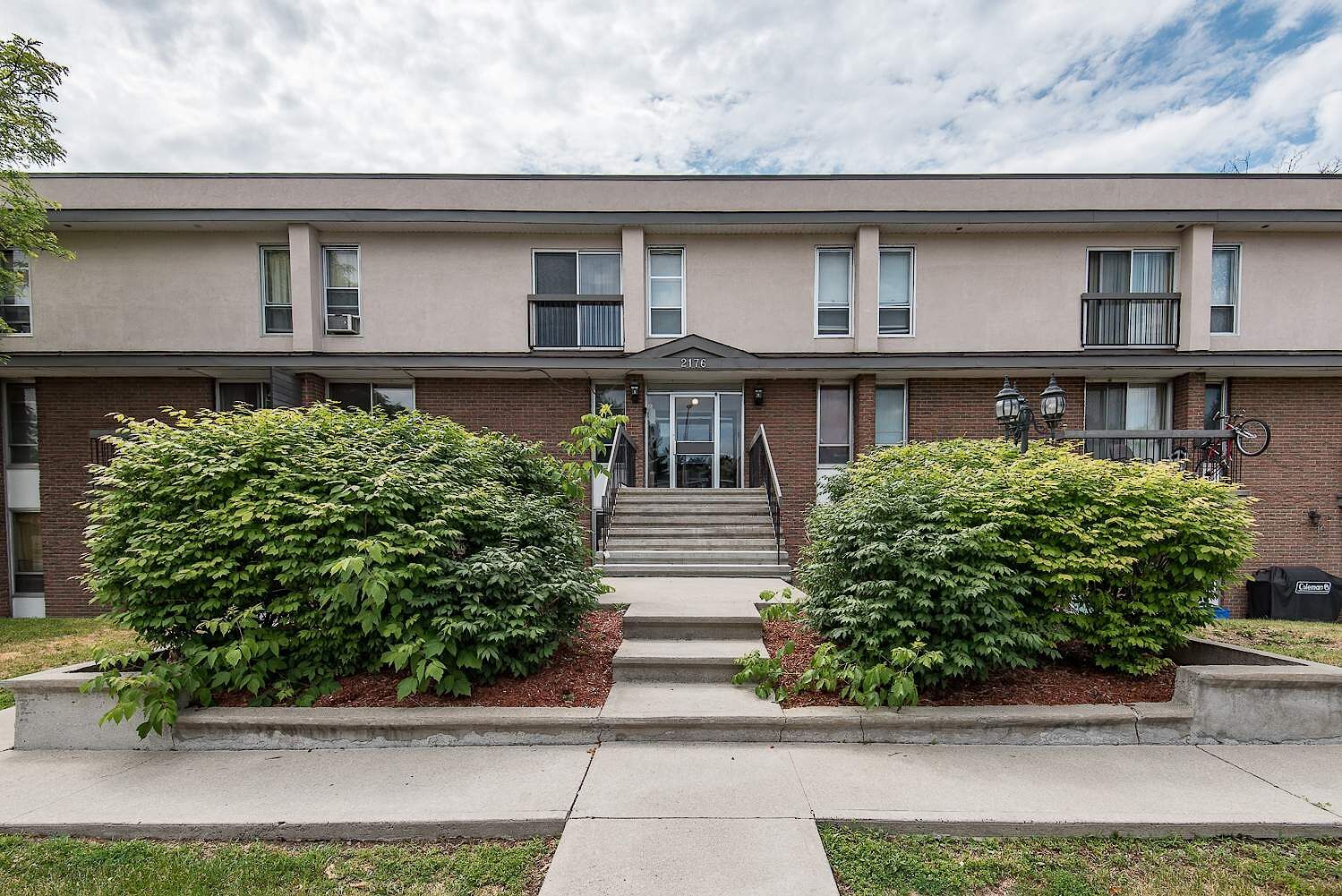 1 Bedroom | Alta Vista | Available December 15 2025