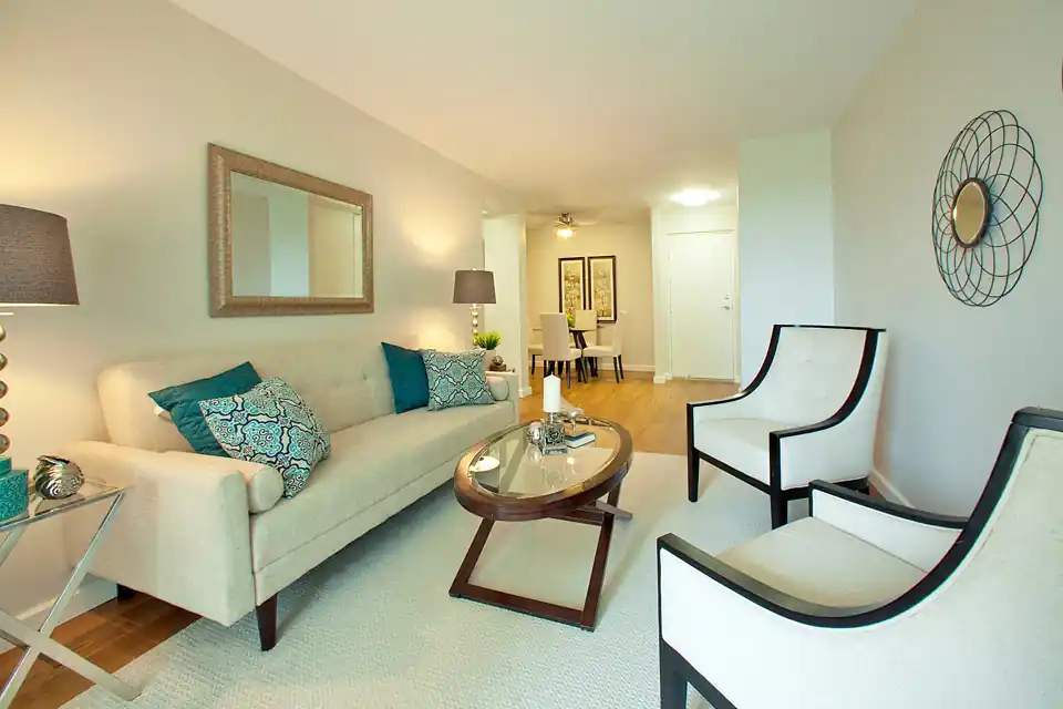 Lord Simcoe Apartments