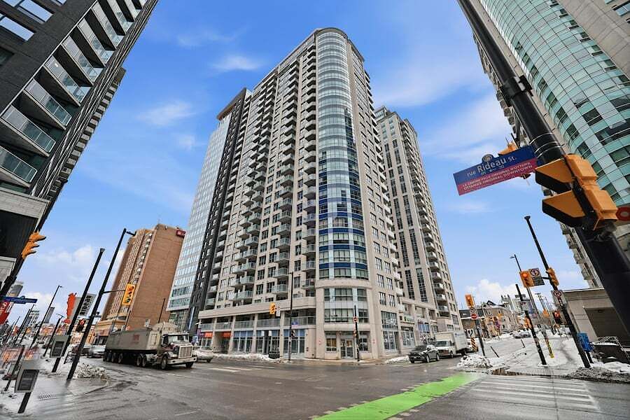 242 Rideau Street Unit 403