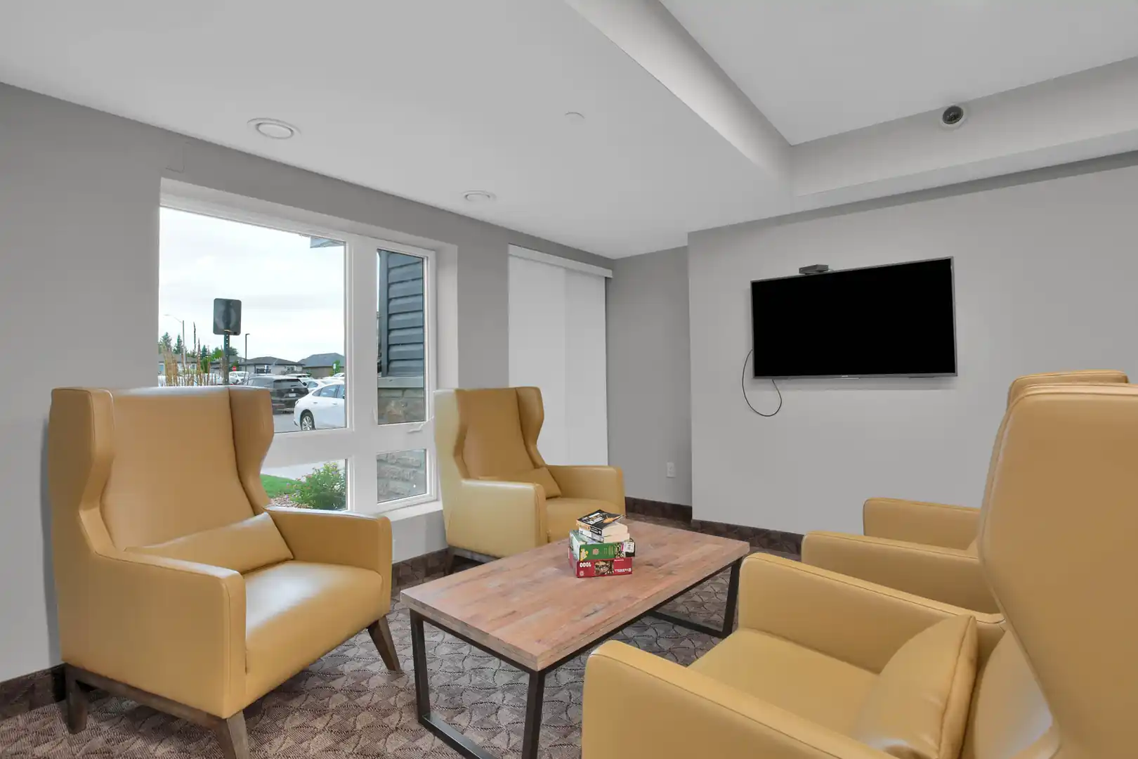 Ridgeway Suites Apartments