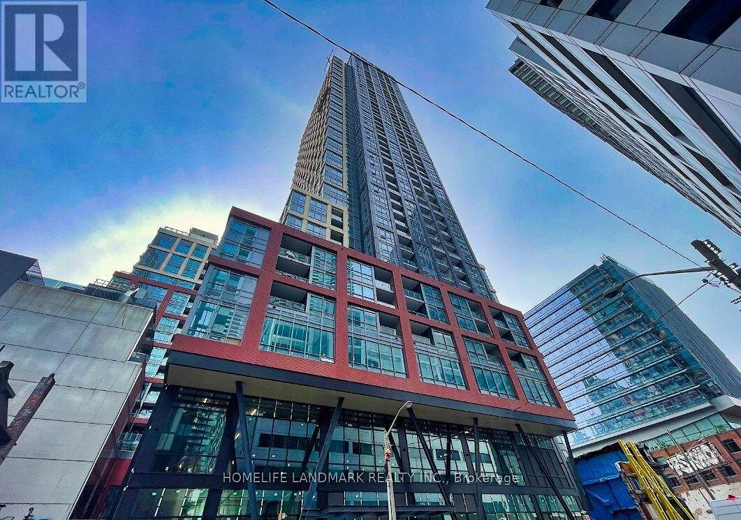 Apartment in Toronto (Waterfront Communities)